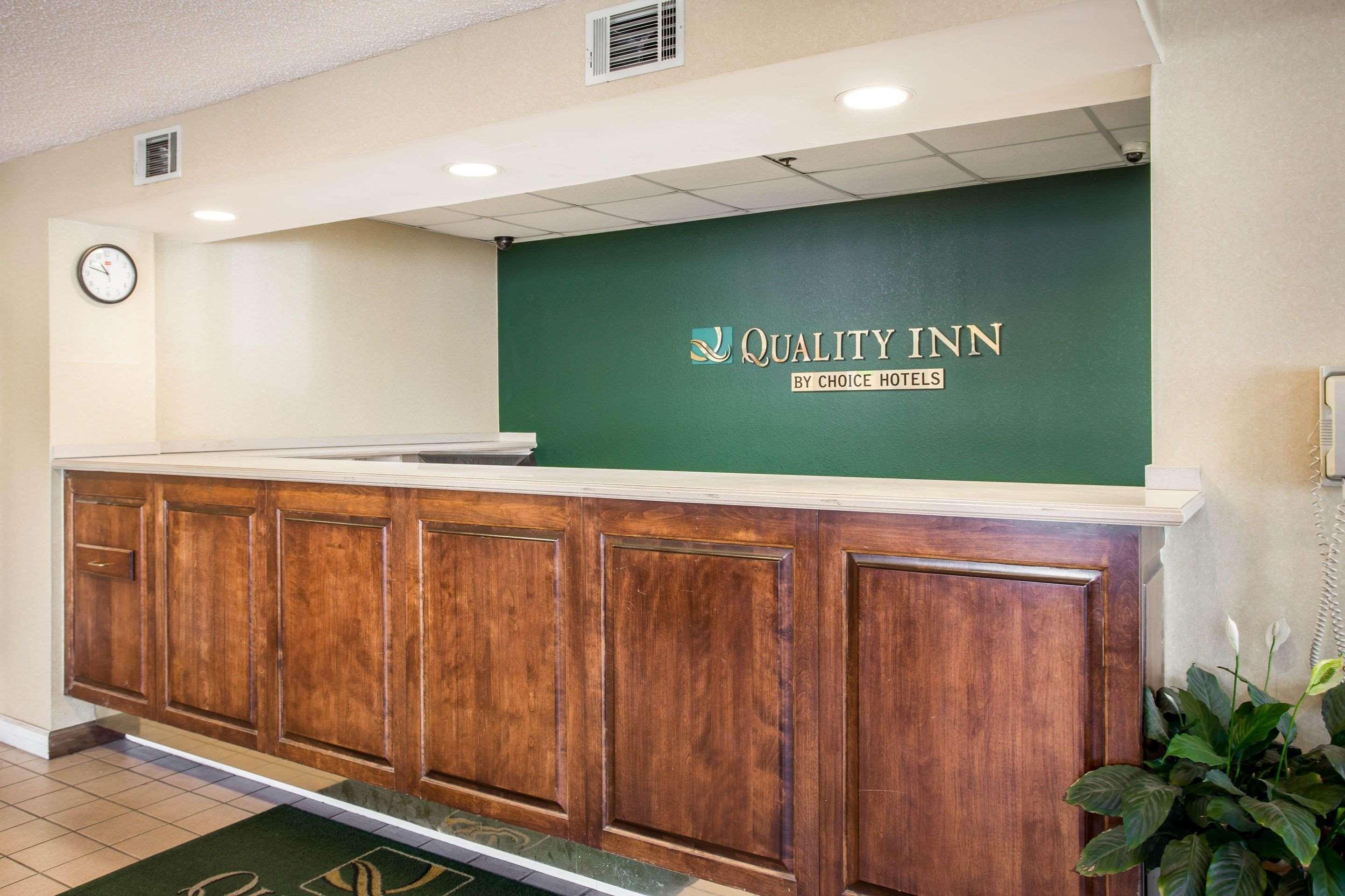Quality Inn Айкен Экстерьер фото