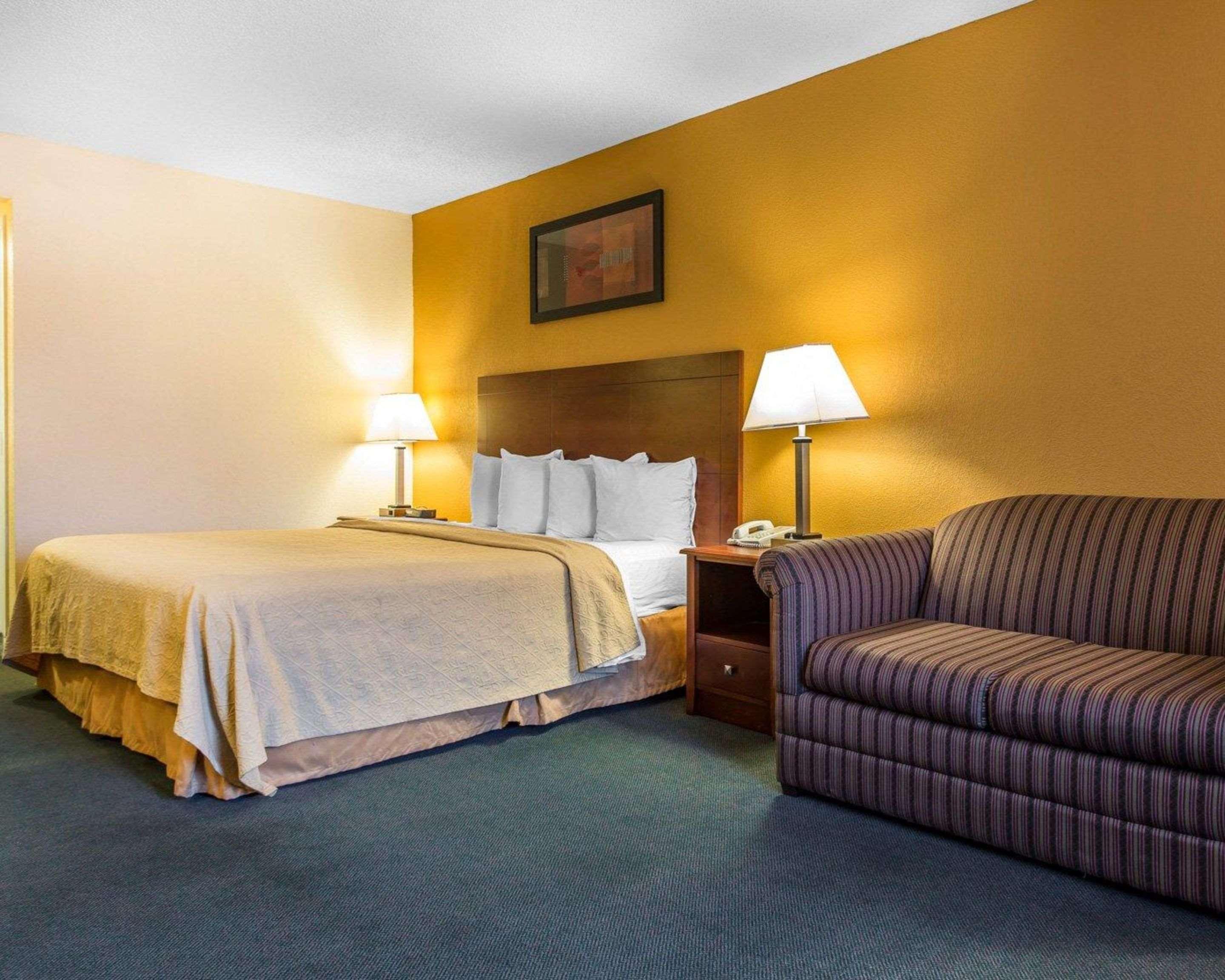Quality Inn Айкен Экстерьер фото